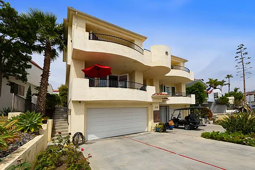 318 Cazador Ln #B Photo 1