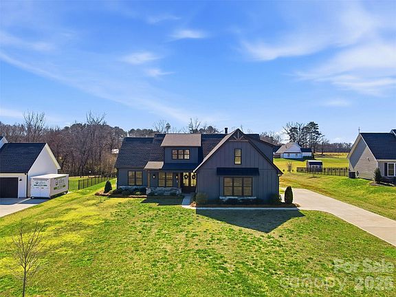 3rd image of 5274 Lake Glenn Dr