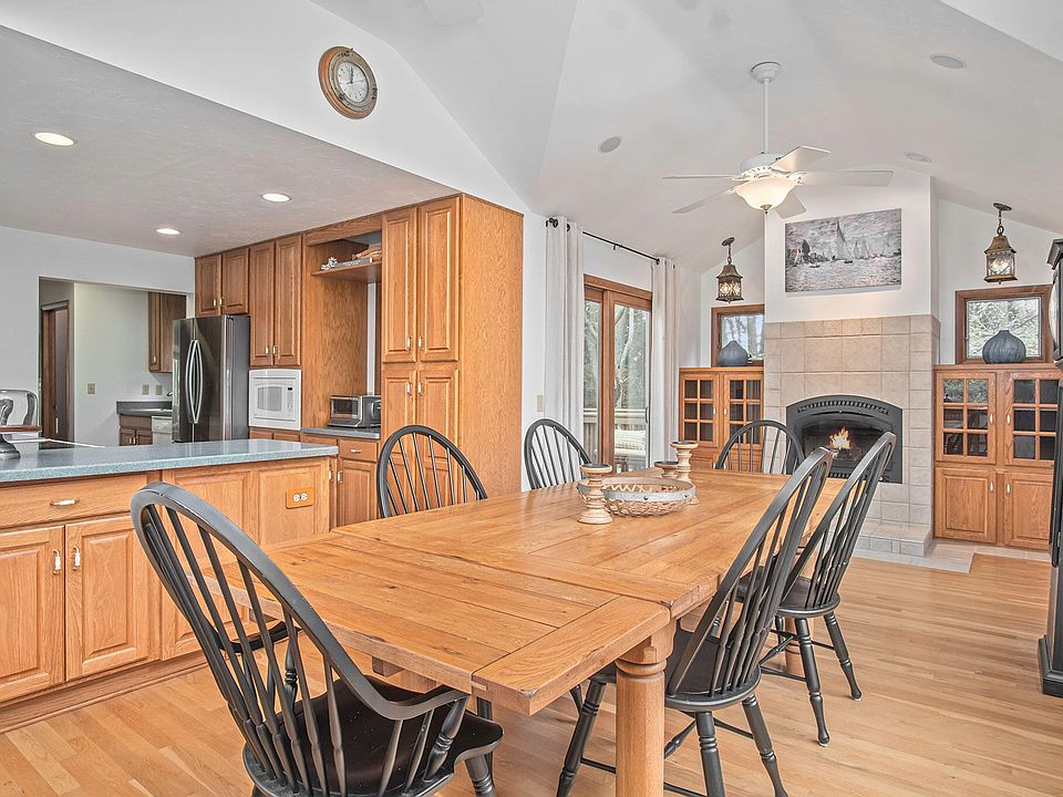 6973 S Lakeshore Dr, Pentwater, MI 49449 Zillow