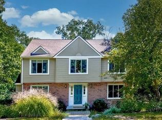 128 Willowgate Rise, Holliston, MA 01746
