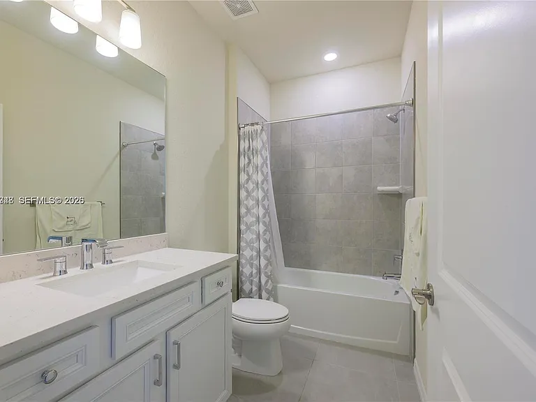 12300 SW Myrtle Oak Dr — Photo 14