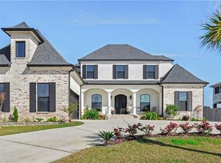 1137 Lakeshore Blvd, Slidell, LA 70461