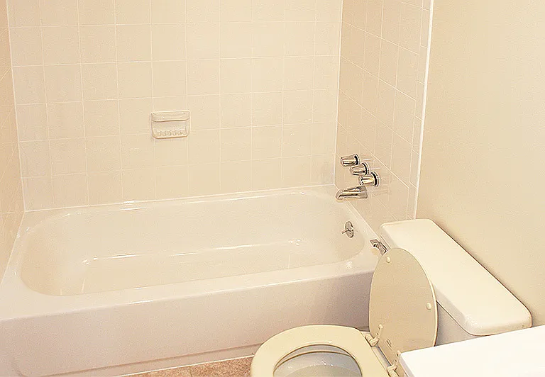1260 Wilshire Dr — Photo 11