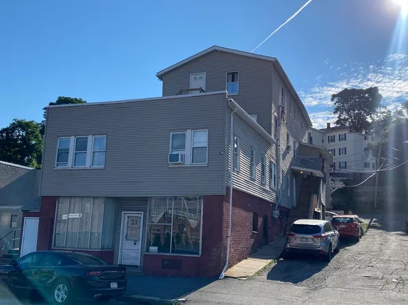23 Suffolk St, Worcester, MA 01604