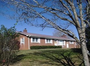 765 Loves Mill Rd, Chilhowie, VA 24319