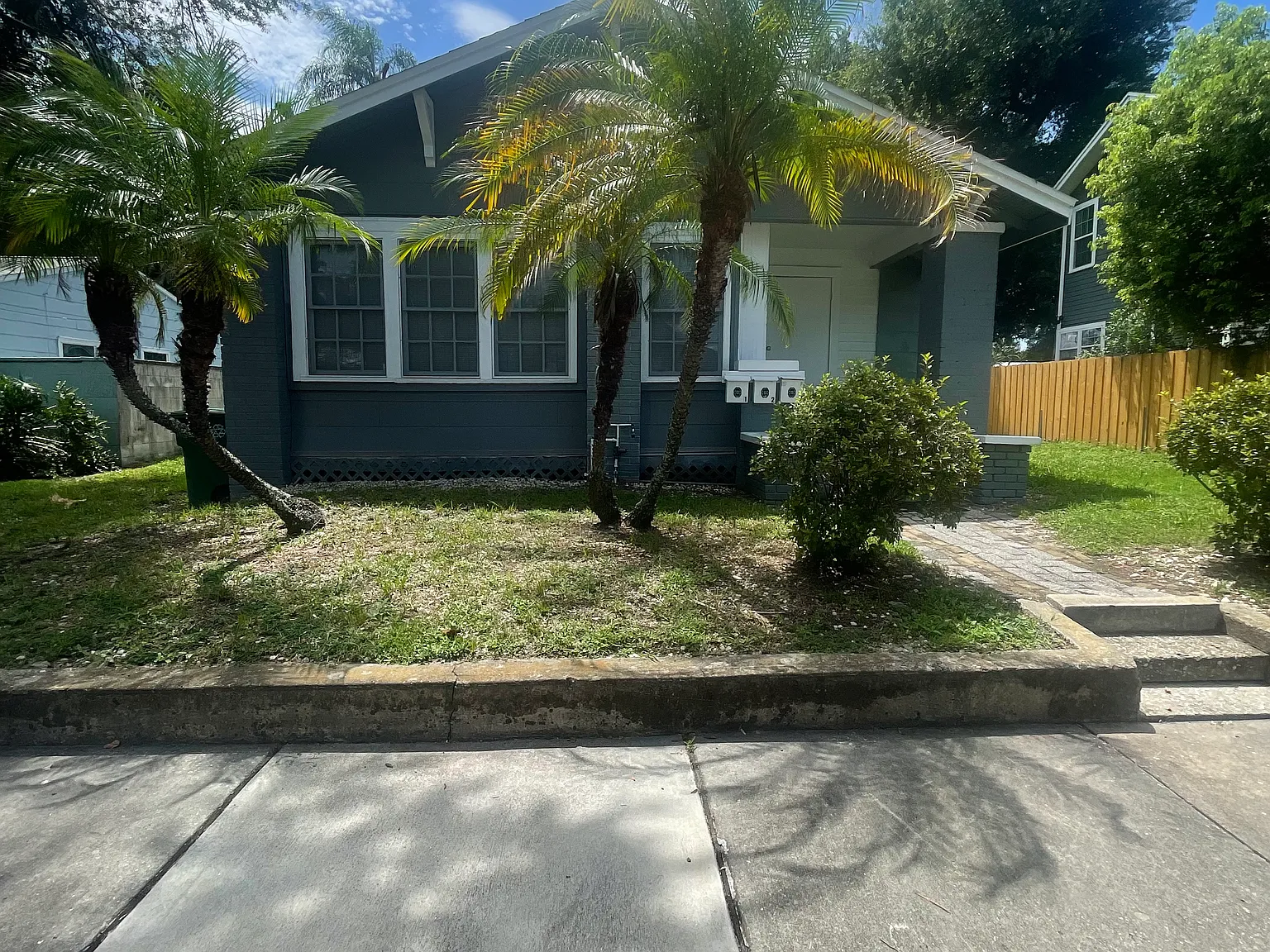 2 bed, 880 sqft, $1,700 — Photo 1