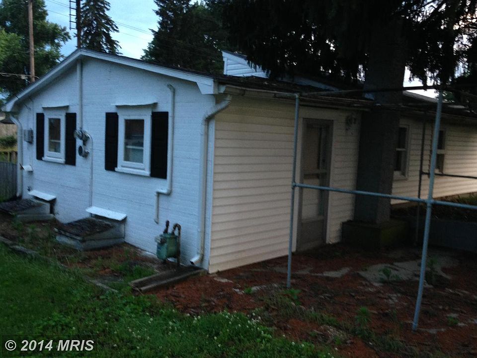 1st image of 17415 Virginia Ave