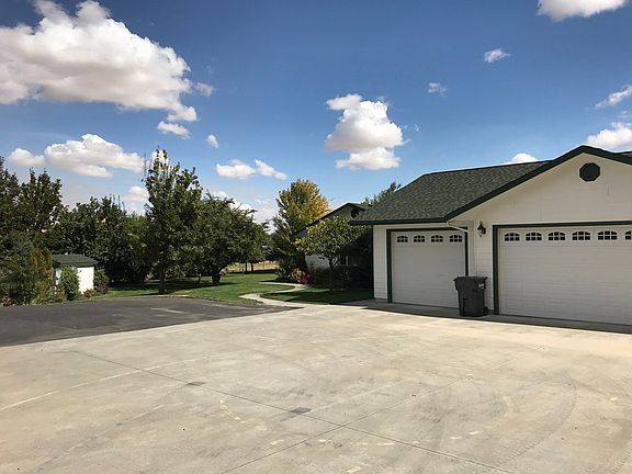 3rd image of 16096 E Highway 124