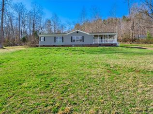 511 Laurel And Hardy Lake Rd, Marietta, SC 29661