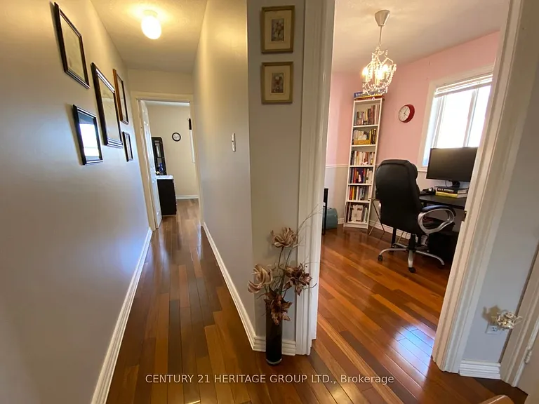 8 Caruso Dr — Photo 12
