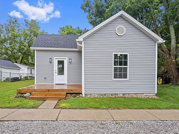 3rd image of 300 Blair Ave