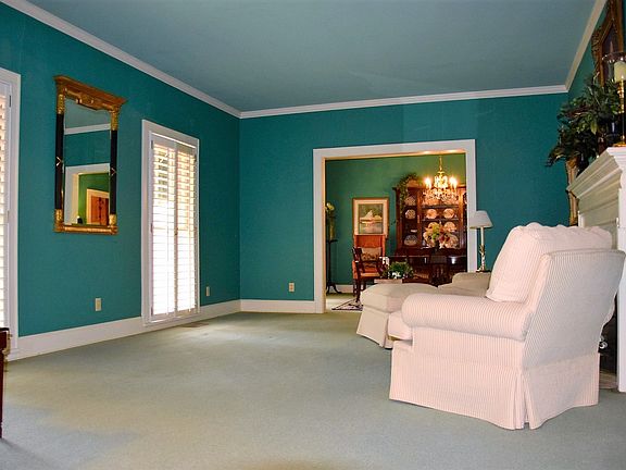 5th image of 1408 Pinecrest Dr