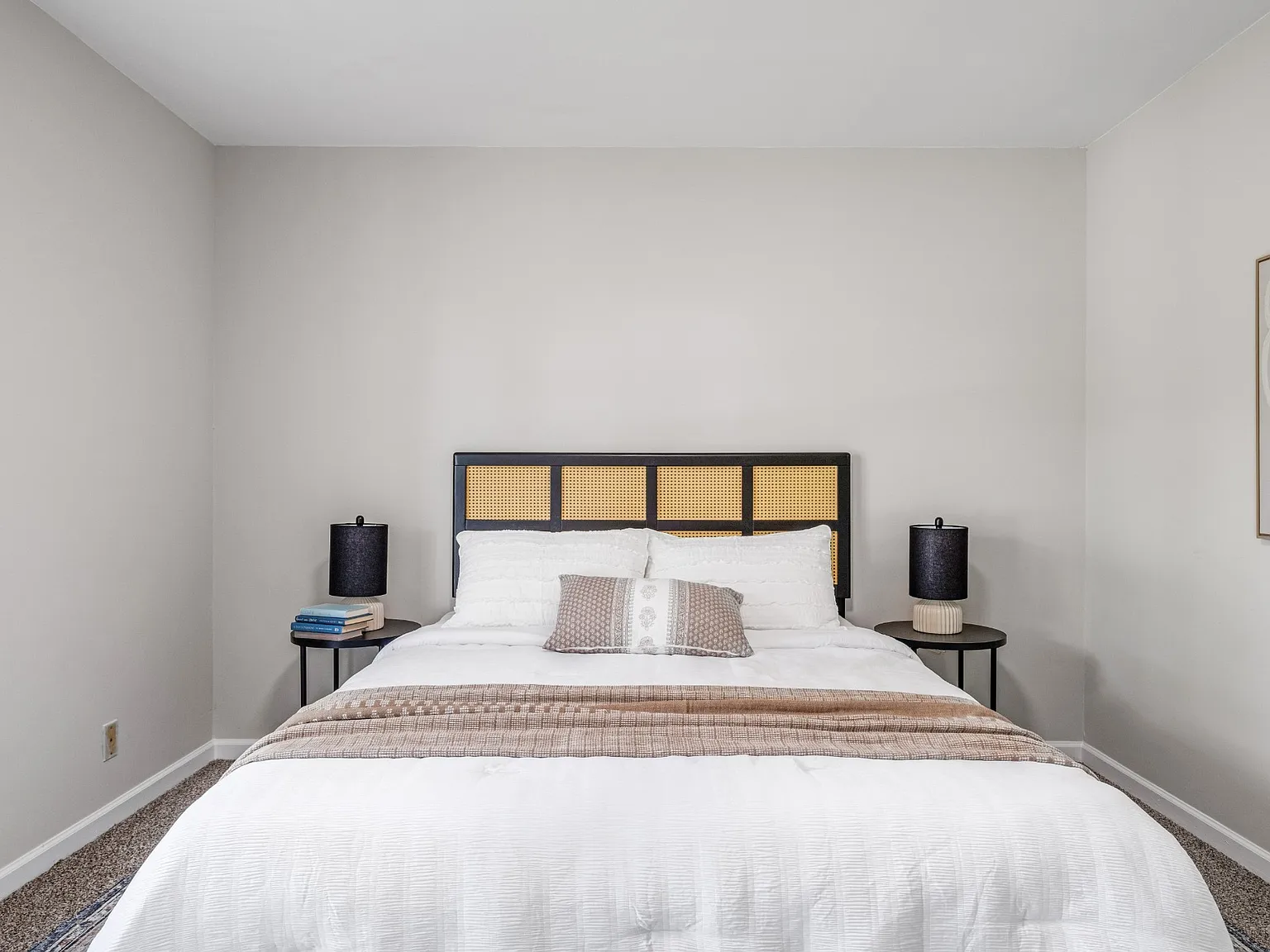 4 bed, 1800 sqft, $1,900 — Photo 3