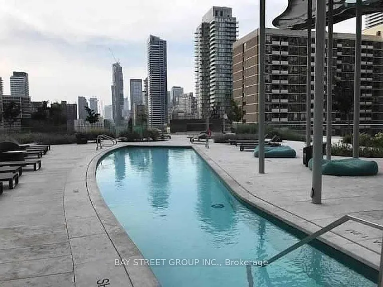 1 Bloor St E #1911 — Photo 4