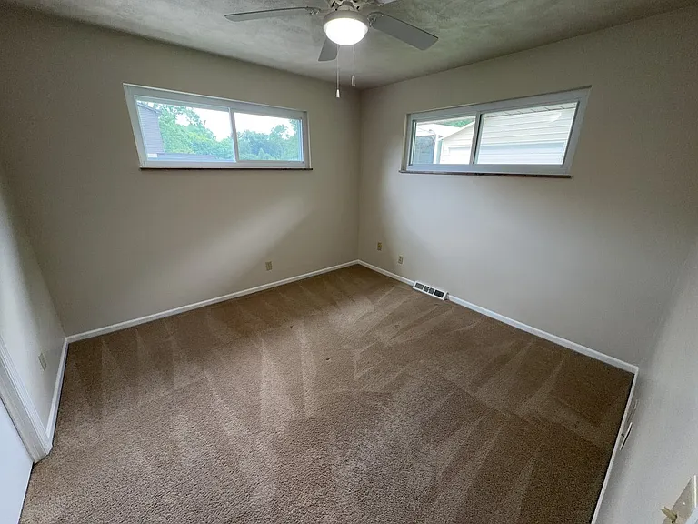 8221 Sunburst Dr — Photo 9