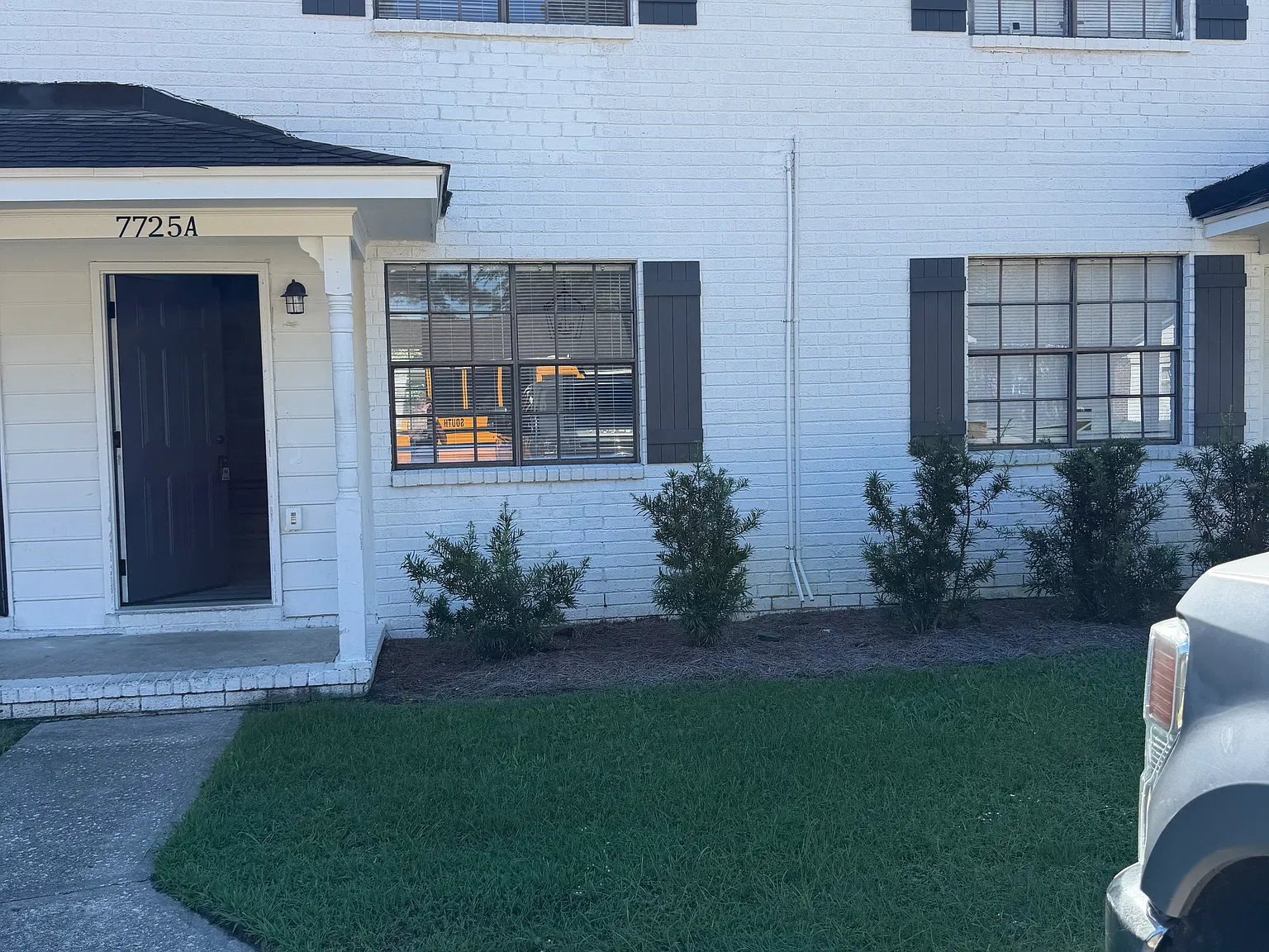 2 bed, 1.5 bath, 1000 sqft, $1,625 — Photo 1