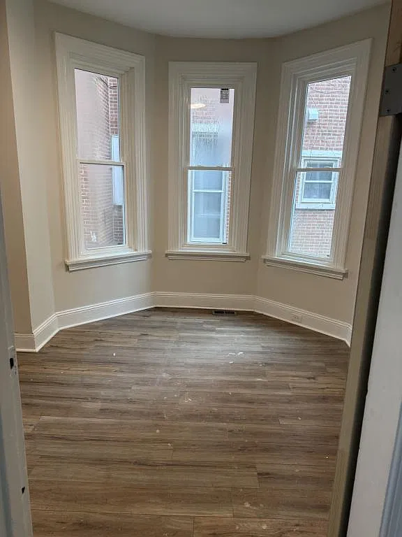 1005 N Madison St — Photo 4