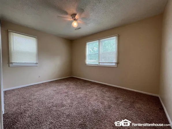 303 S Madison St Unit 12, Prairie City, IA 50228