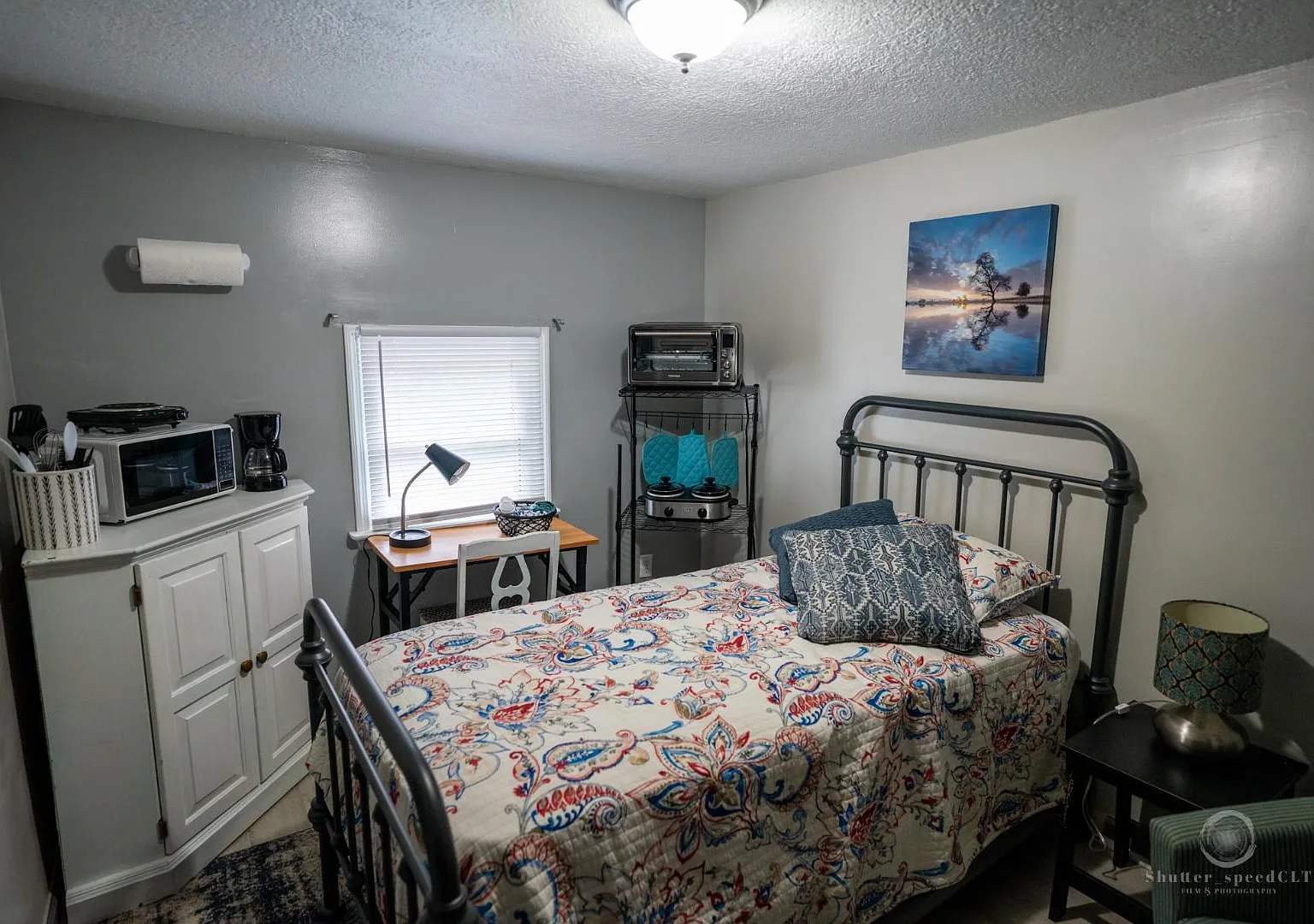 1582 N Powerhouse Rd - Unit 2 — Photo 1