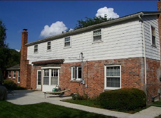 Beautiful fenced in back yard