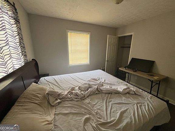 4th image of 463 Voyles Dr