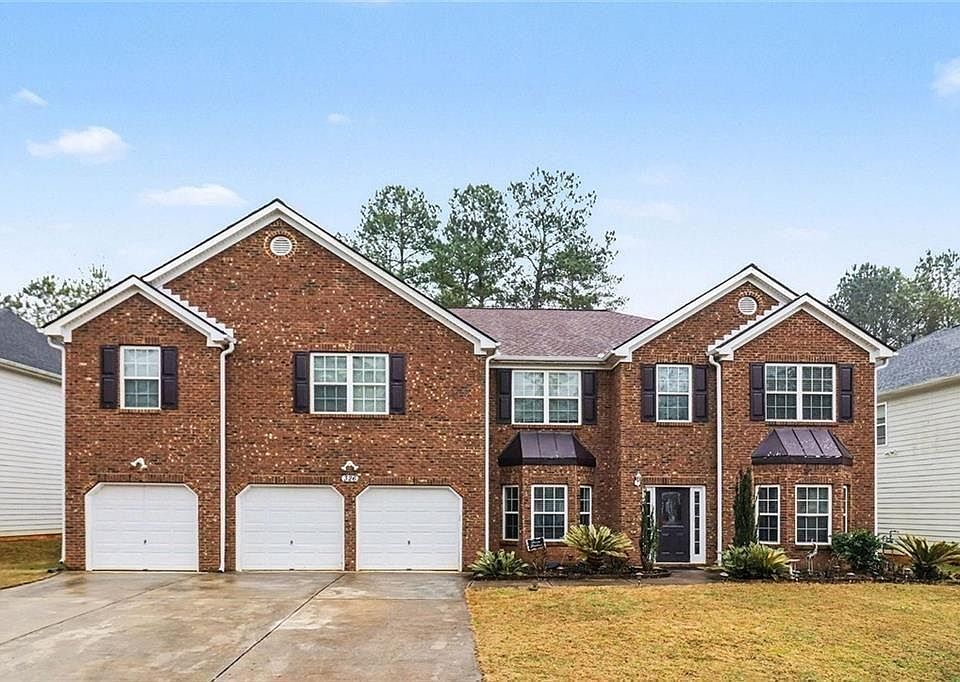 1st image of 326 Cog Hill Dr