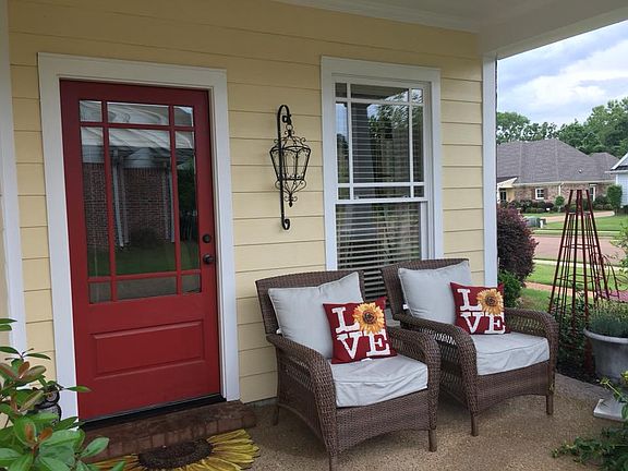 4th image of 2055 Saint Ives Ln