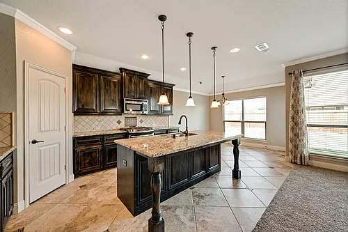 110 Stallion St Photo 1