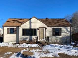 11 Sunset Rd, Scarborough, ME 04074