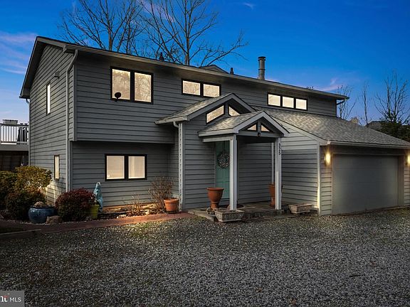 5th image of 325 Deer Dr