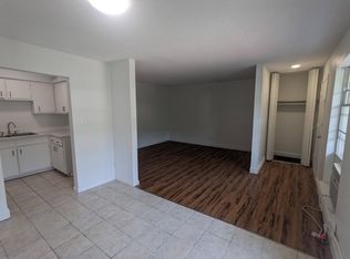214 Laurel St #1, Hot Springs National Park, AR 71901