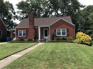 1015 Mitchell St, Mount Airy, NC 27030