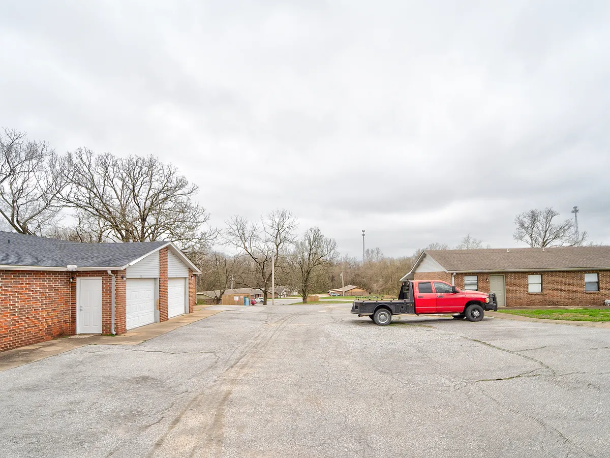 Building Photo - 172 Brooke Lynn Dr #C