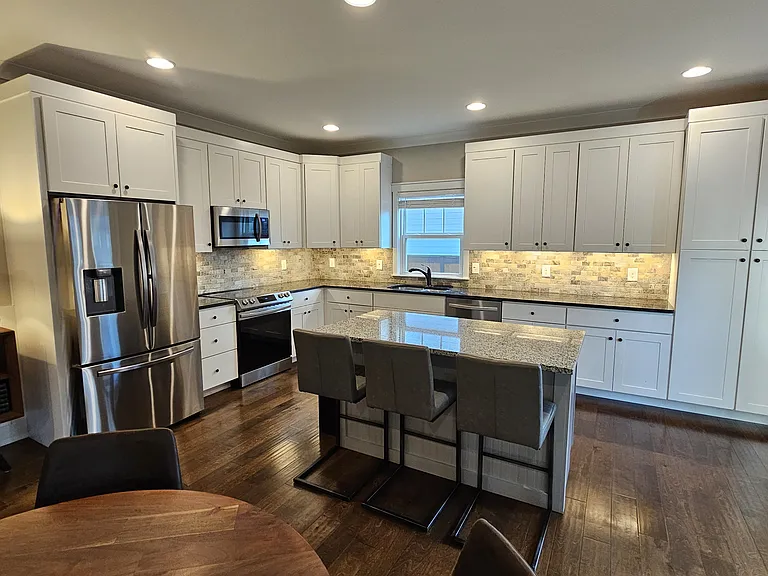 E View Ct — Photo 10