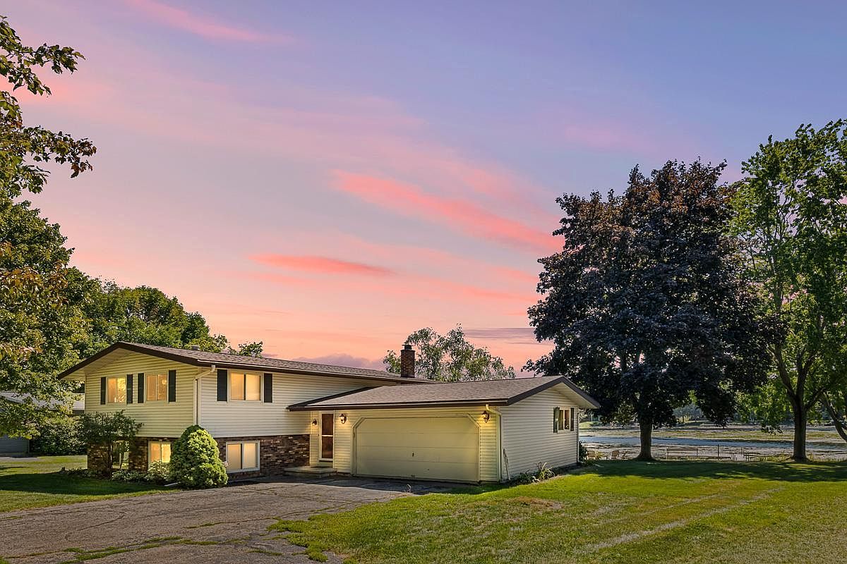 W3683 Orchard Avenue, Green Lake, WI 54941 Zillow