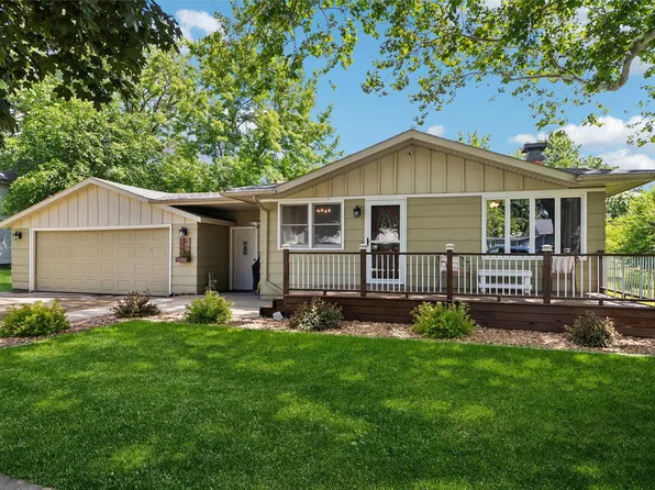 1204 Cherry St, Dallas Center, IA 50063
