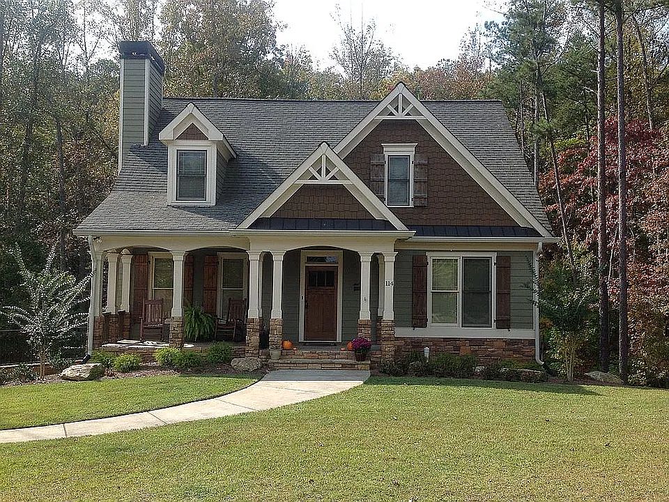 4 bedroom, 3 bath craftsmen