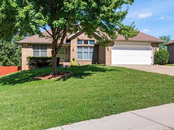 4622 West Avenue, Springfield, MO 65810