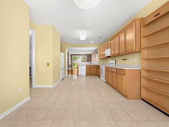 4th image of 13462 Dearborn Trl