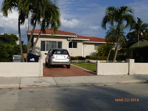 2nd image of 7545 Buccaneer Ave