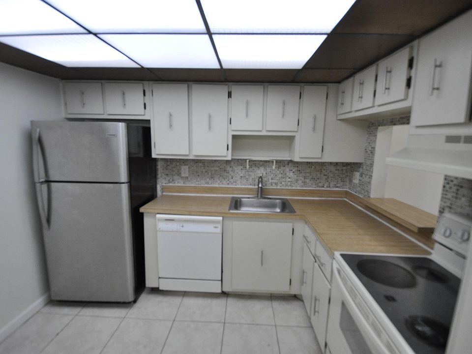 1st image of 4354 NW 9th Ave #14-3C-1