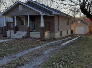 528 S Glenwood Ave, Independence, MO 64053