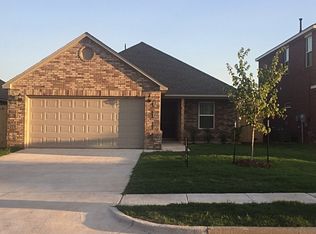9312 NW 72nd St, Yukon, OK 73099