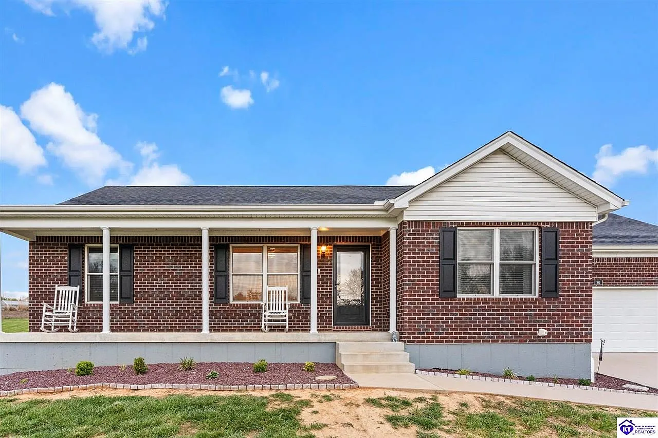 80 Lucas Dr photo 1