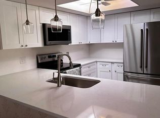 1515 Forrest Nelson Blvd APT Q204, Pt Charlotte, FL 33952