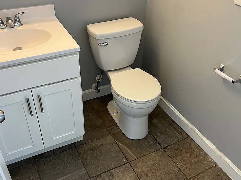 111 Sycamore Ln #1 — Photo 8