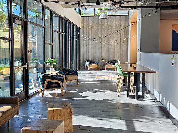 3rd image of 480B E Broadway #1222