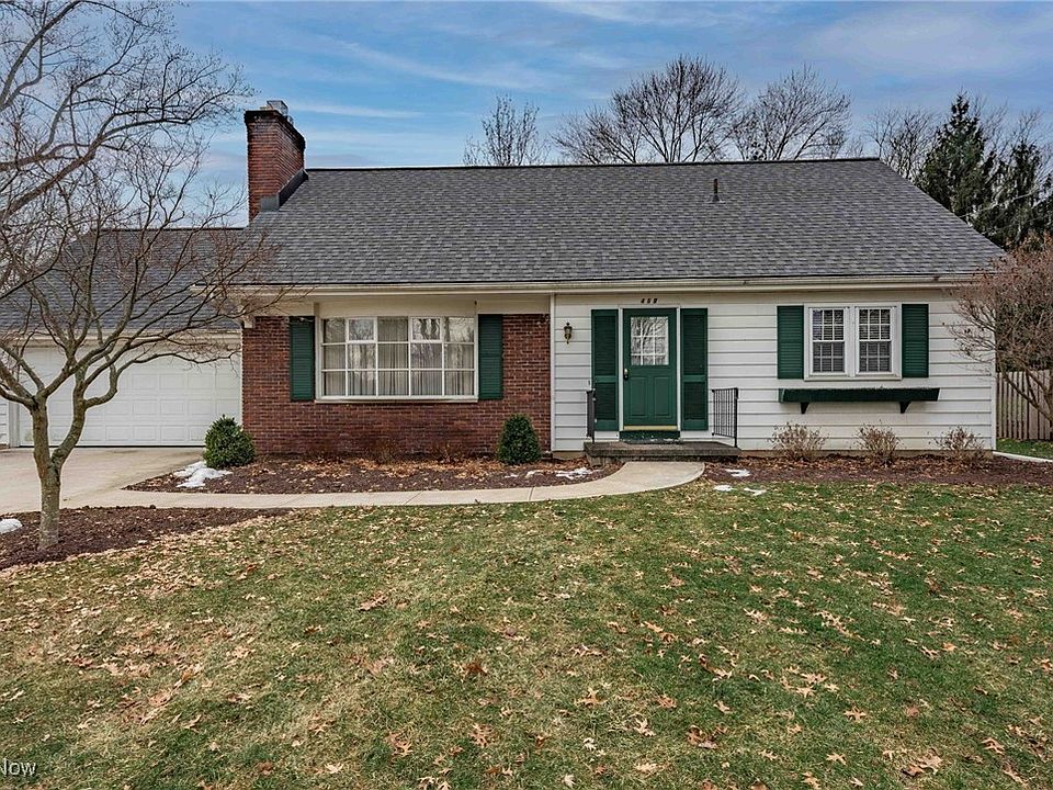1st image of 459 Woodland Dr