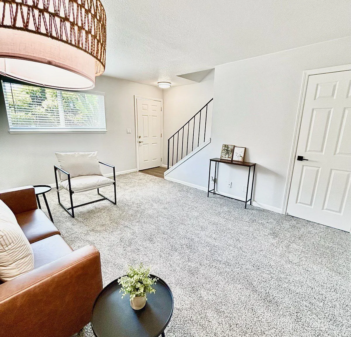 Campbell Plaza Apartments — Photo 3