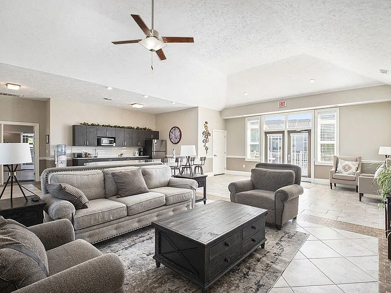 Andover Pointe Apartment Homes — Photo 31